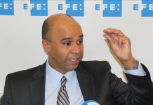 El expresidente de El Bronx, Adolfo Carrión, se postula el 26 de febrero 2013, como candidato independiente a la Alcaldía de Nueva York. EFE/Archivo