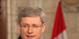 La 42 elección general de Canadá se dirime entre el gobernante Partido Conservador del primer ministro Stephen Harper (foto) y los opositores Nuevo Partido Democrático (socialdemócrata) de Thomas Mulcair, y Partido Liberal, liderado por Justin Trudeau. EFE/Archivo