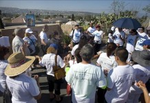 Un grupo de personas en San Diego, CA (EE.UU.). recuerdan a todos aquellos inmigrantes que han sido deportados y cuyos familiares permanecen en Estados Unidos. archivo