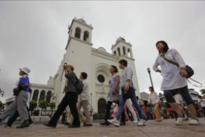 El turismo se convierte en el segundo sector más importante de la economía salvadoreña