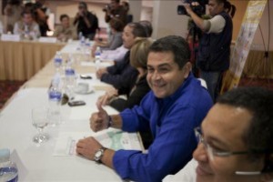 El candidato oficialista declarado ganador de las elecciones en Honduras