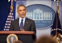 19/04/2013.- El presidente Obama durante la conferencia de prensa que ofreció tras la detención del segundo sospechoso de los atentados de Boston. EFE/EPA/Martin H. Simon / POOL