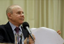 En la imagen, el ministro de Hacienda de Brasil, Guido Mantega. EFE/Archivo